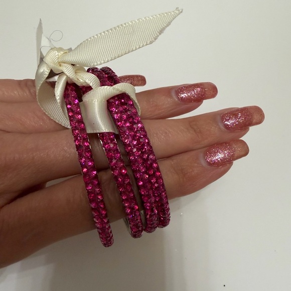 Ash Jewelry - Women’s Fuchsia Crystal Rhinestone Bangle Bracelet Set NWT